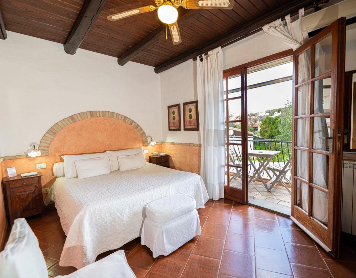Sa Domu Sarda Suites - Bed & Breakfast Porto Columbu - Perd'E Sali Εξωτερικό φωτογραφία