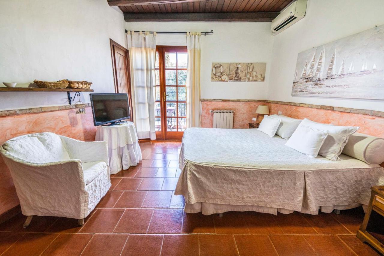 Sa Domu Sarda Suites - Bed & Breakfast Porto Columbu - Perd'E Sali Εξωτερικό φωτογραφία