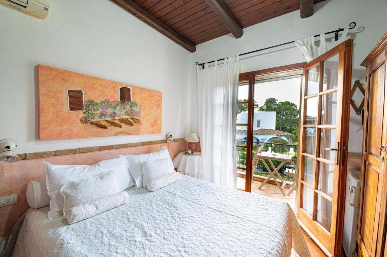 Sa Domu Sarda Suites - Bed & Breakfast Porto Columbu - Perd'E Sali Εξωτερικό φωτογραφία